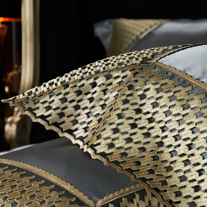 Luxury Baroque Royal Wedding Gold Lace Duvet Cover Set, Silk Cotton 1200TC Bedding Set
