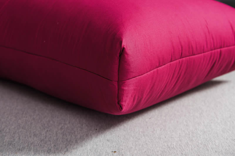 Brown Burgundy Pink Filler Goose Down Pillows 2 Pcs for Bedding set