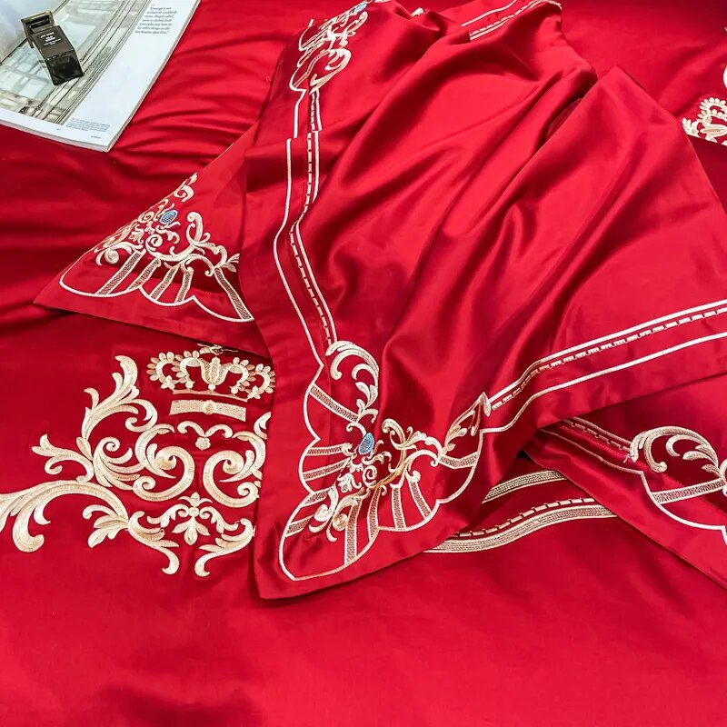 White Gold Red Luxury Baroque Europe Embroidery Duvet Cover Set, 600TC Cotton Bedding Set