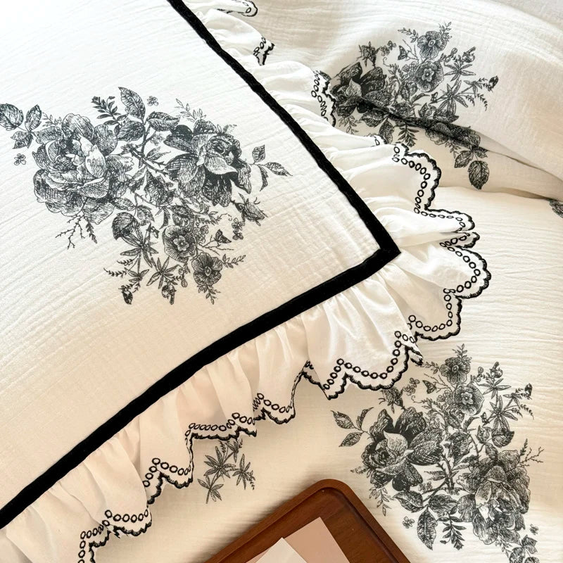 Luxury White Floral Print Embroidery Cotton Bedding Set with Black Trim