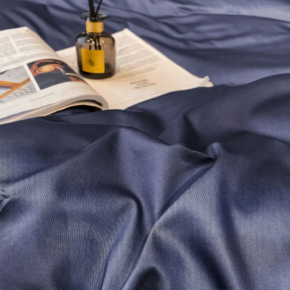 Luxurious Navy Blue Bedlinens Bedding Set - 100% Egyptian Cotton with Elegant Yellow Trim