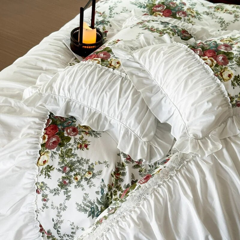 White Vintage French Rose Flower Pleat Ruffle Patchwork Bed Skirt Duvet Cover, 100% Cotton Bedding Set