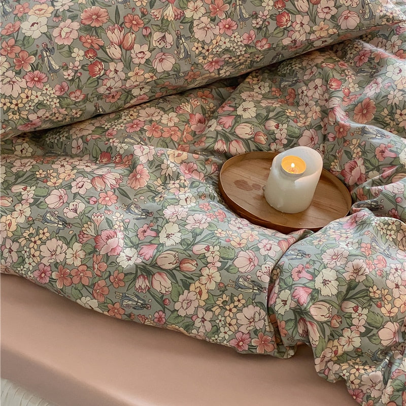 Vintage French Pastoral Flowers Garden Girl Duvet Cover Set, 100% Cotton Bedding Set