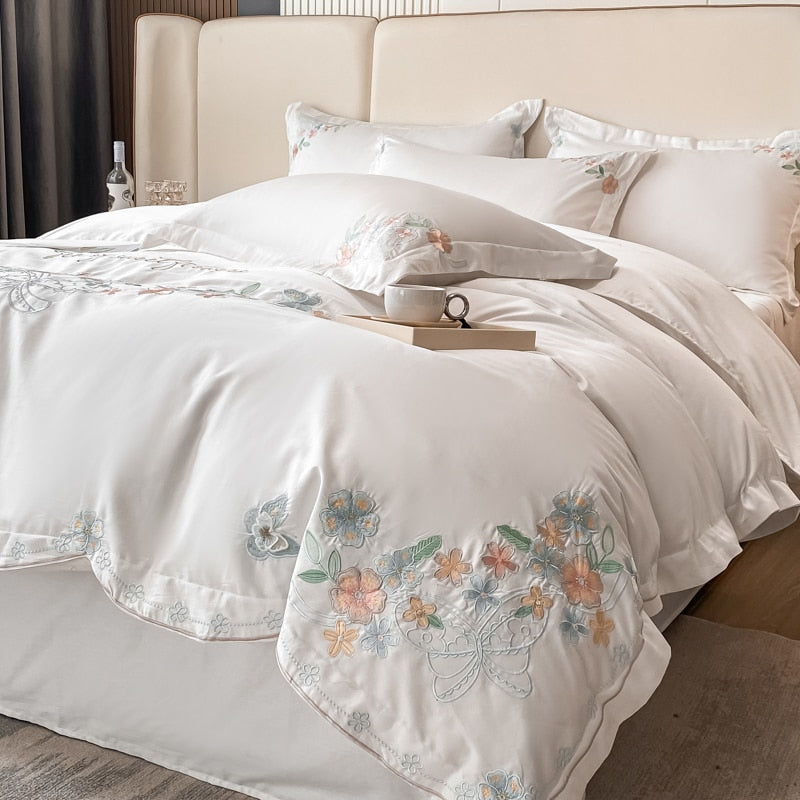 White Pink Butterfly Elegant Floral Family Duvet Cover Set, Egyptian Cotton Bedding Set