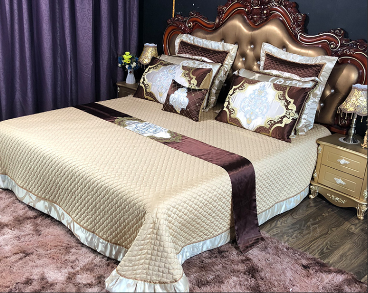 Brown Golden Baroque Luxury Satin Jacquard Duvet Cover Set, Silk Cotton Bedding Set