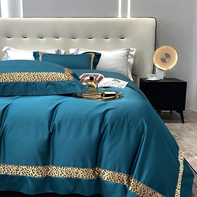 Luxury Leopard Print Edge Winter Autumn Duvet Cover Set, 1000TC Egyptian Cotton Bedding Set