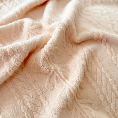 Creamy Pink Flower Carved Velvet Fleece Lace Ruffles Patchwork Duvet Cover Set Bed Skirt Bedding Set
