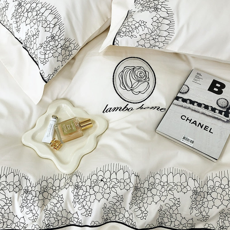 Chic White Black Europe Lace Embroidery Soft Duvet Cover, 1000TC Egyptian Cotton Bedding Set