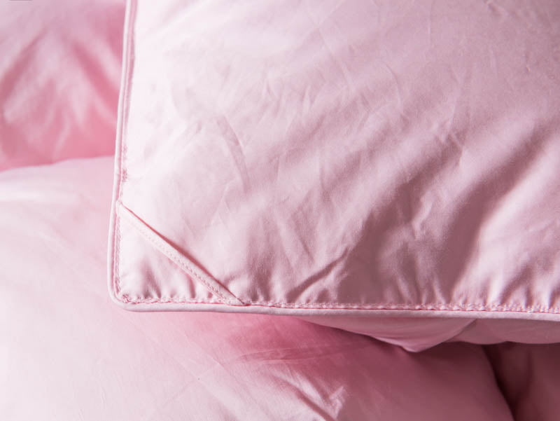 Pastel Pink Elegant Filling Goose Down Comforter , W1504 Cotton 100%, Full/Queen/King