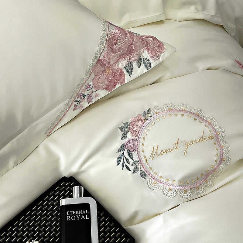 Elegant French Pink Flowers Egyptian Cotton 1000TC Embroidery Luxury Bedding Set