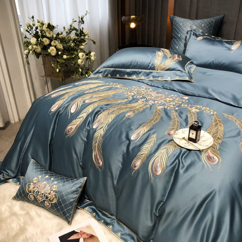 Premium Gold Tail Peacock Feather Embroidered Duvet Cover, Egyptian Cotton 1400 Thread Count Bedding Set
