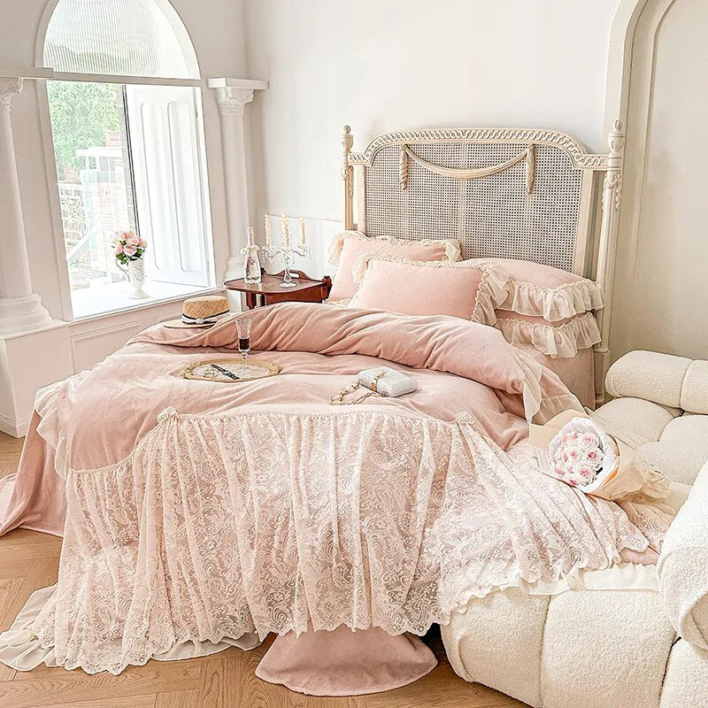Pink White European Lace French Princess Wedding Velvet Fleece Duvet Cover Set Bedding Set