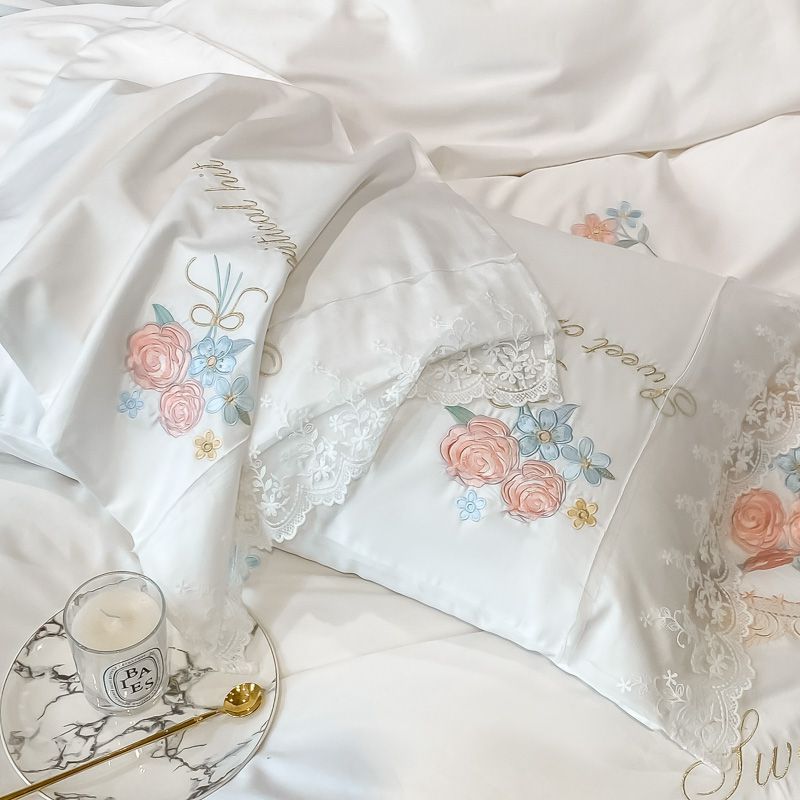 Premium White Rose Sweet Embroidery Lace Edge Duvet Cover Set, Egyptian Cotton Bedding Set