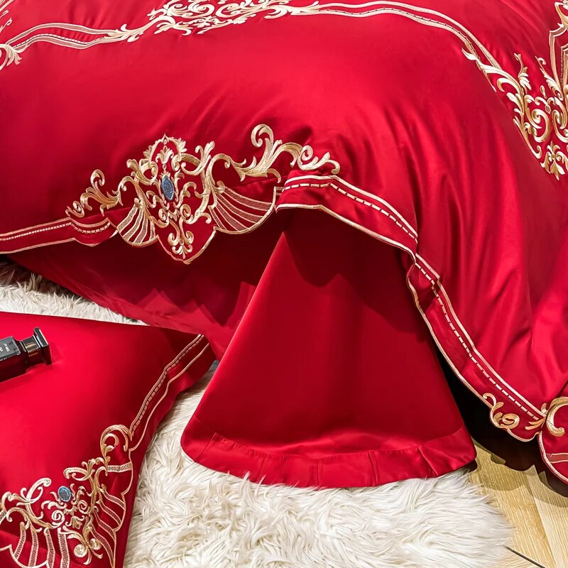White Gold Red Luxury Baroque Europe Embroidery Duvet Cover Set, 600TC Cotton Bedding Set