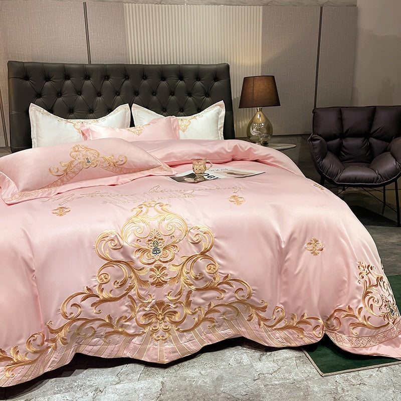 Luxury White Gold Baroque Europe Embroidery Duvet Cover Set, Polyester Bedding Set