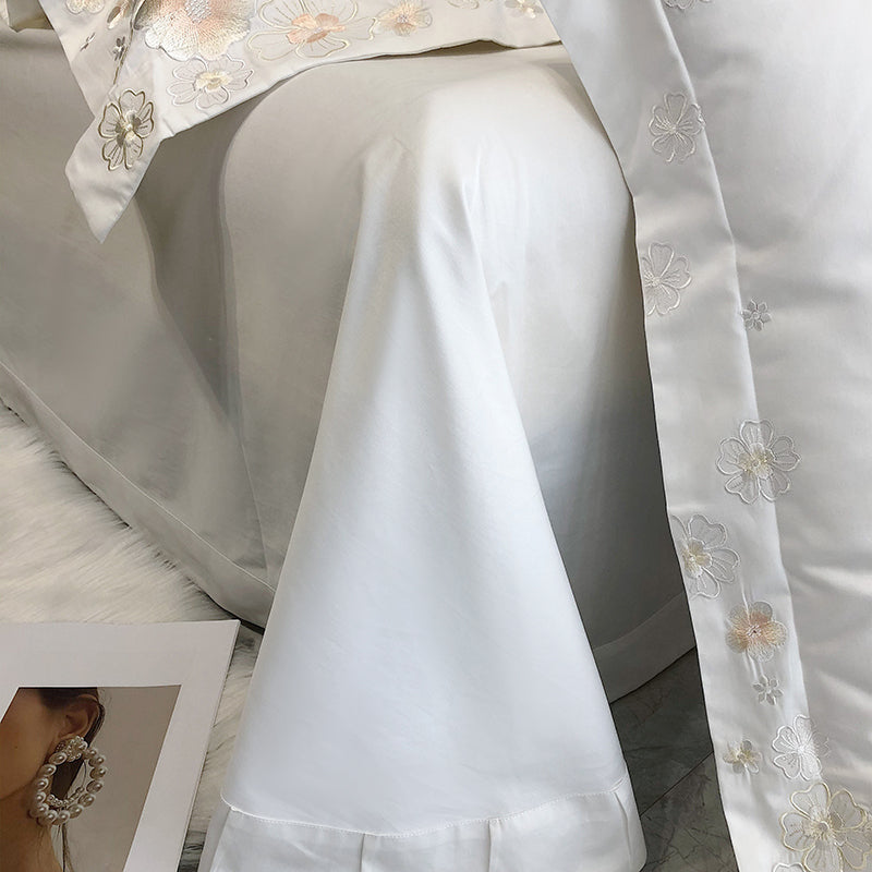White Gold Luxury Flower Soft Satin Silky Chic Wedding Duvet Cover Set, 1000TC Egyptian Cotton Bedding Set