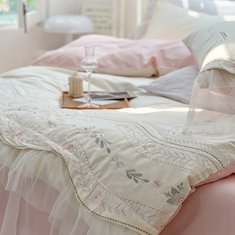 Luxury White Pink Patchwork Flowers Wedding Lace Girls Duvet Cover Set, 1000TC Egyptian Cotton Bedding Set