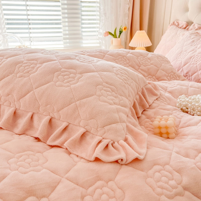 Rose White Lace Warm Velvet Fleece Embroidery Duvet Cover Bedding Set