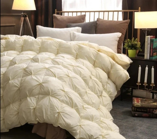 Premium White Brown Goose Down Comforter Quality Hotel Twist Flower for Bedding Set