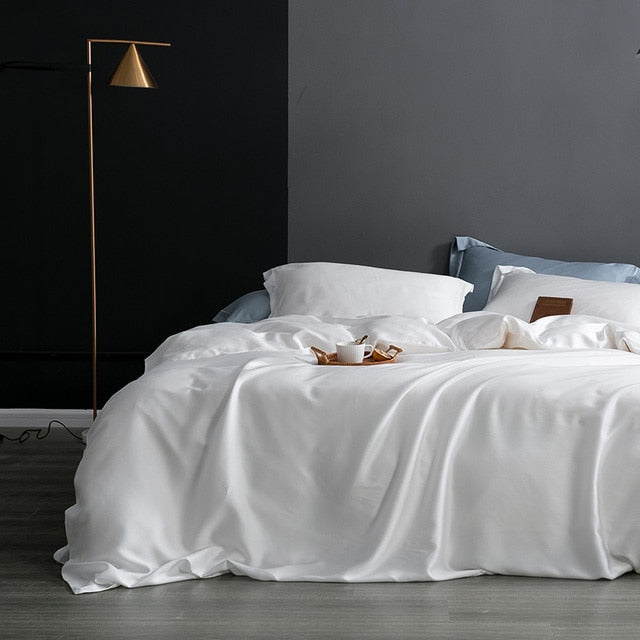 Luxury White Black 100% Pure Silk Healthy for Skin High Grade Duvet Cover Bedding Set