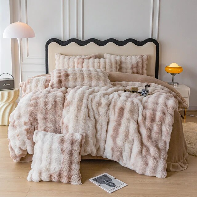 Luxury Pink White Fur Embroidered Velvet Fleece Warm Winter Girls Child Duvet Cover Bedding Set