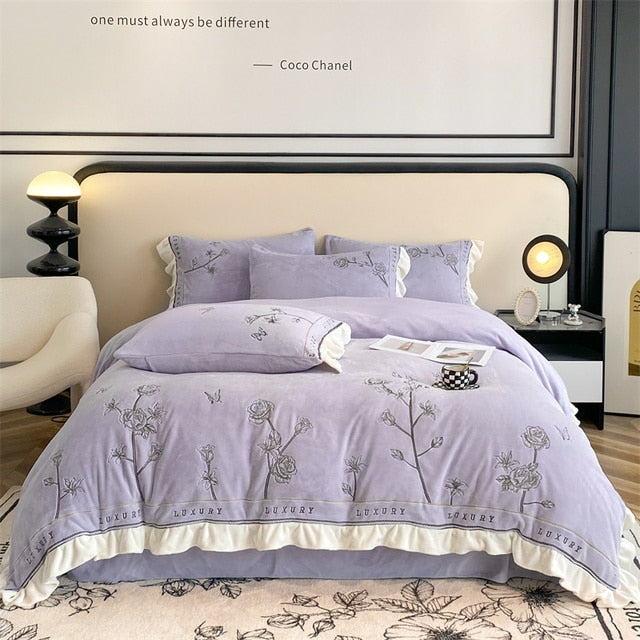 White Purple Rose Butterfly Super Soft Velvet Warm Cozy Duvet Cover Set, Fleece Fabric Bedding Set